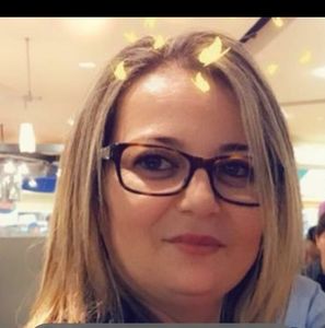 Meet your Posher, Dalila